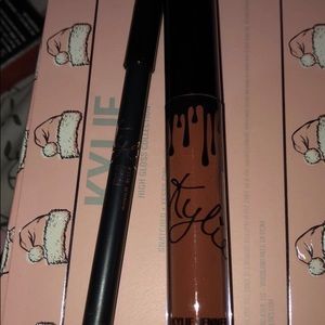 Kylie Cosmetics Makeup - Kylie Jenner Ginger lip kit Kylie Cosmetics Makeup - Kylie Jenner Ginger lip kit